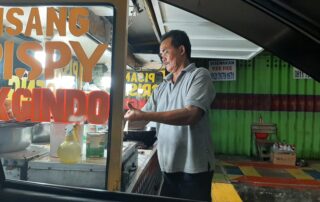 Gerobak kuliner malam Bandarlampung Pisang Crispy Mak Gindo